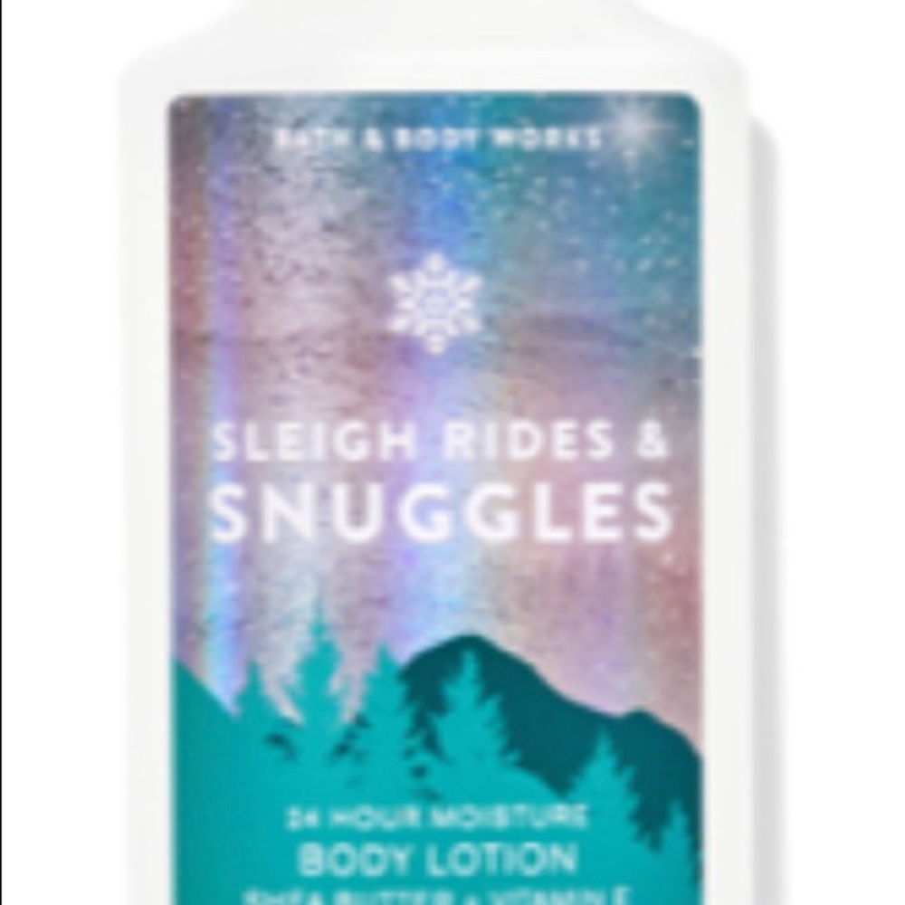 Bath & Body Works Sleigh Rides and Snuggles 24 hr moisture body lotion BN - Picture 2 of 5